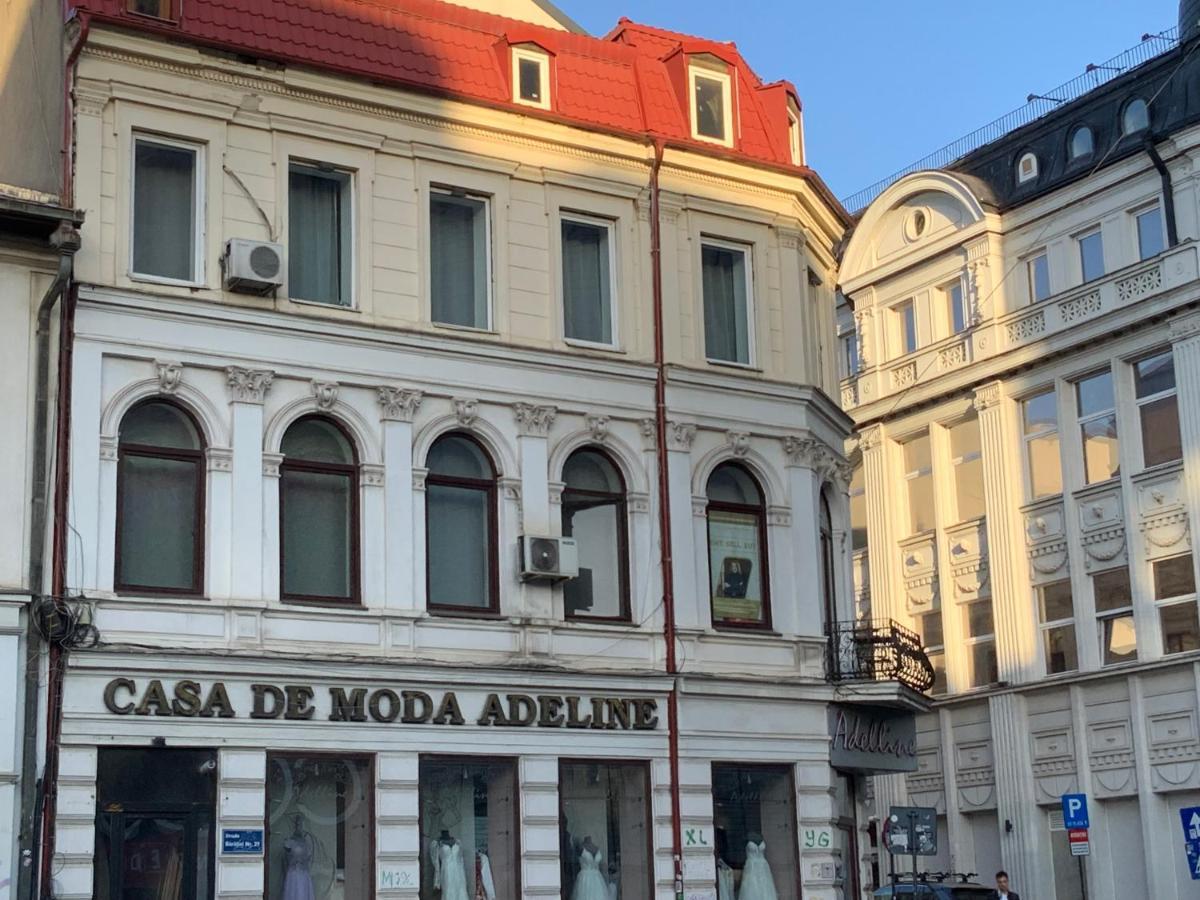 Sada Gallery II Boekarest Buitenkant foto